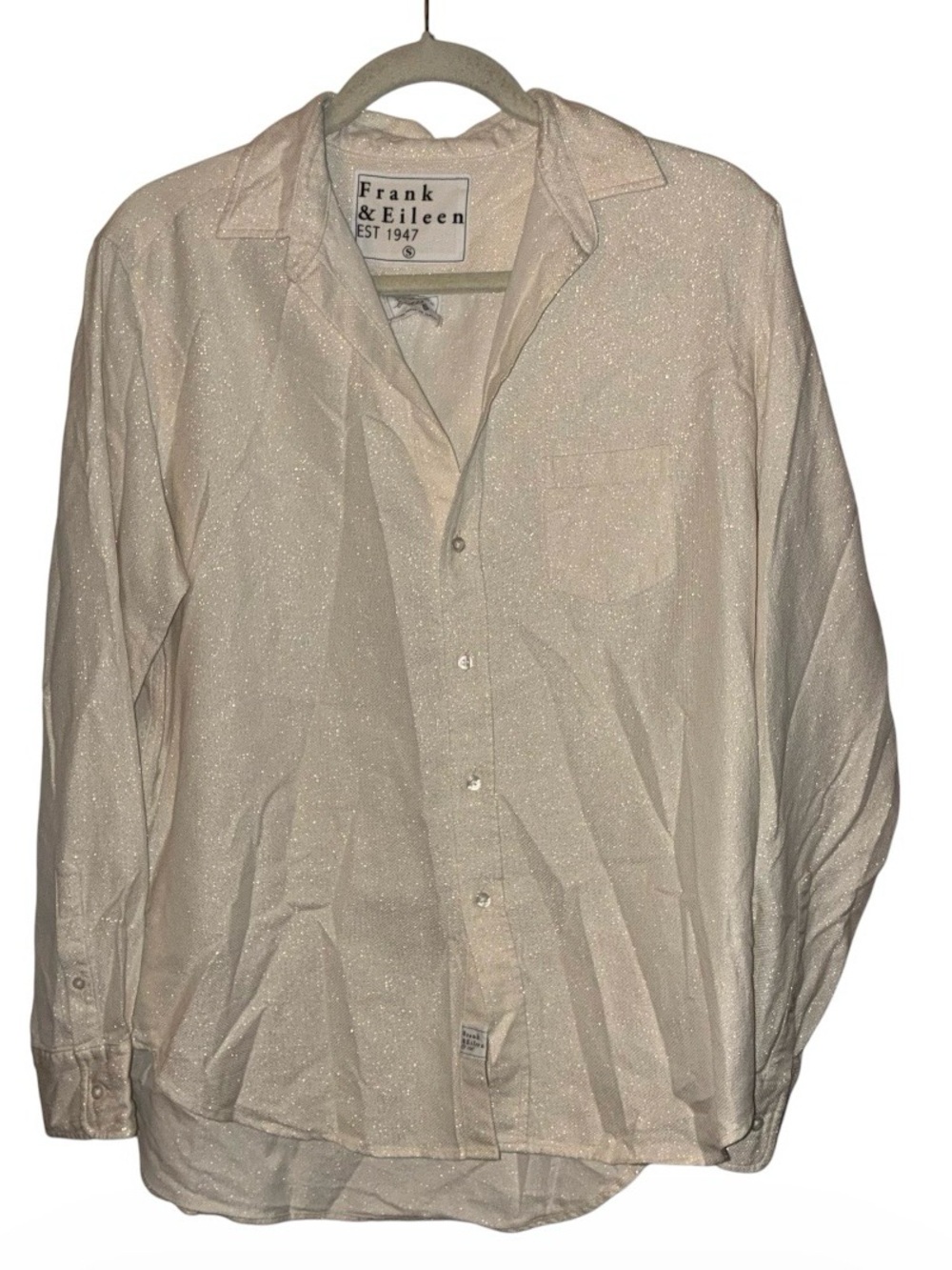 Like new Frank and Eileen Button up Cream with Gold Glitter Sz S‎